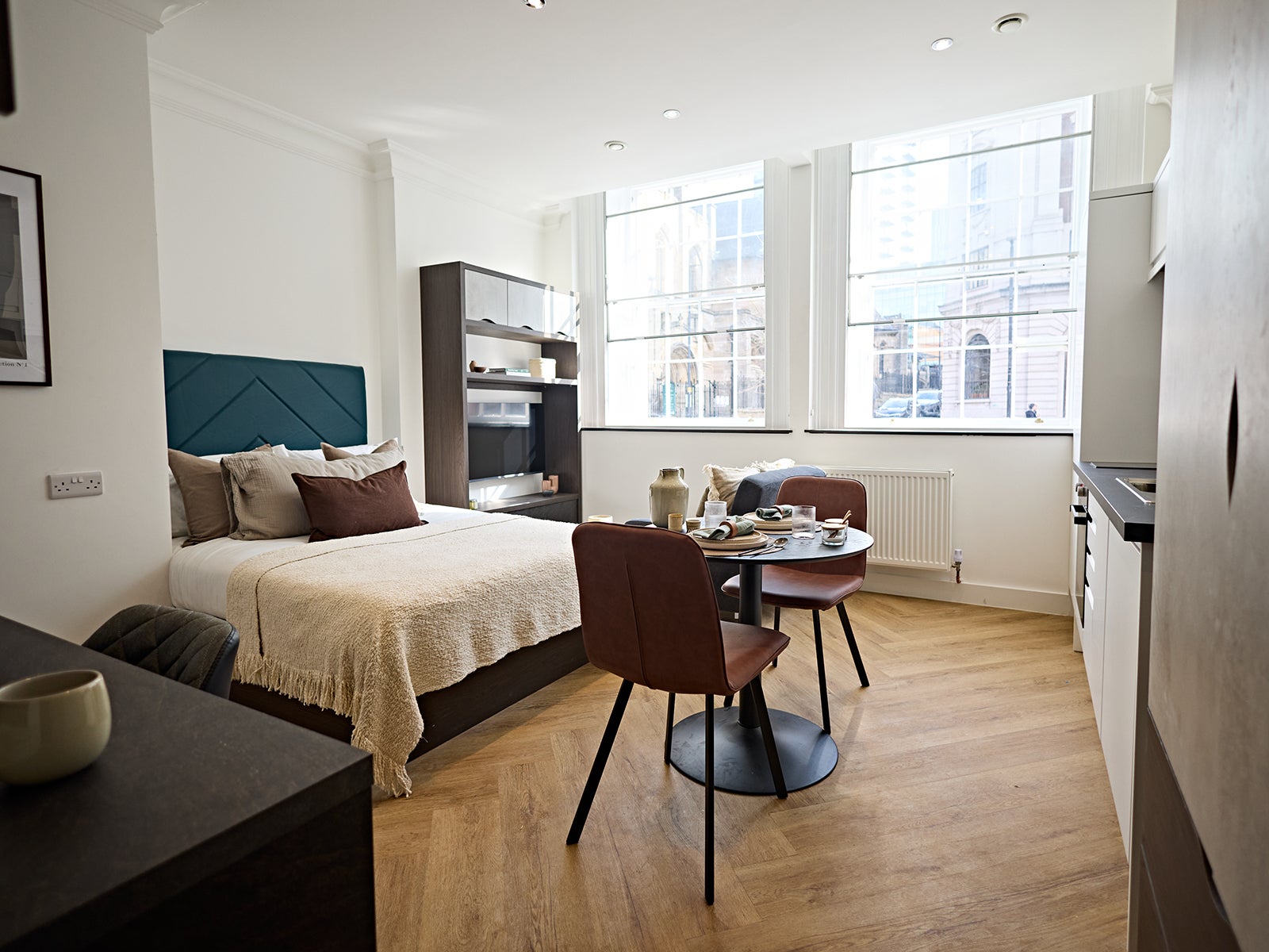 Flat Cookridge Street in Leeds