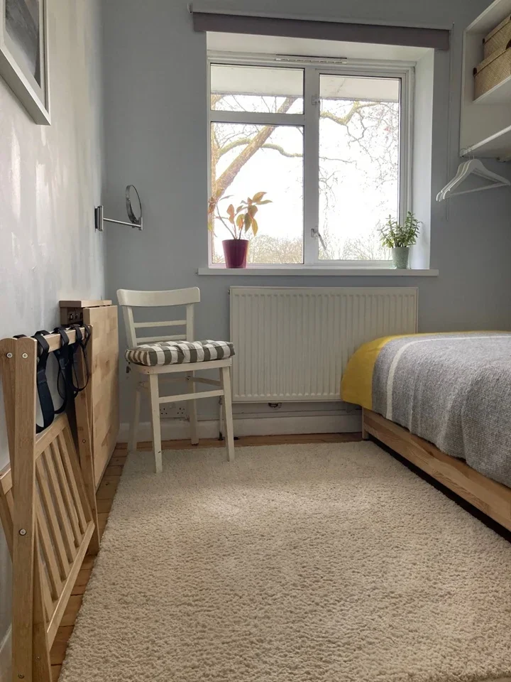 Room Hilly Fields Crescent in Greater London