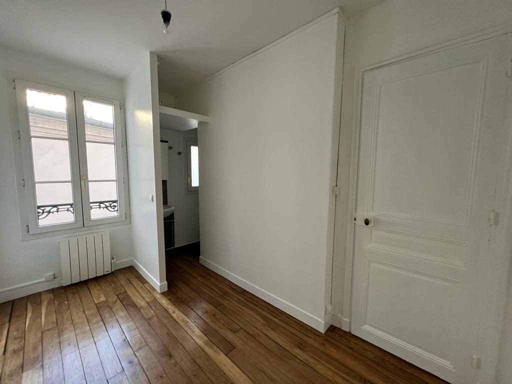 Flat Rue du Faubourg Poissonnière in Paris