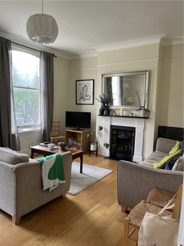 Room Balfour Road in Greater London