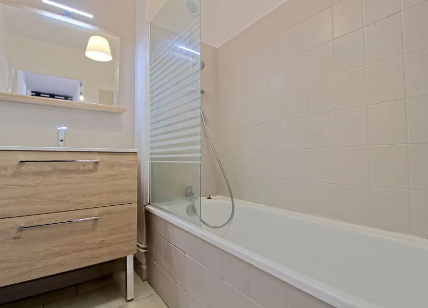 Flat Rue Victor Hugo in Pont-Sainte-Maxence