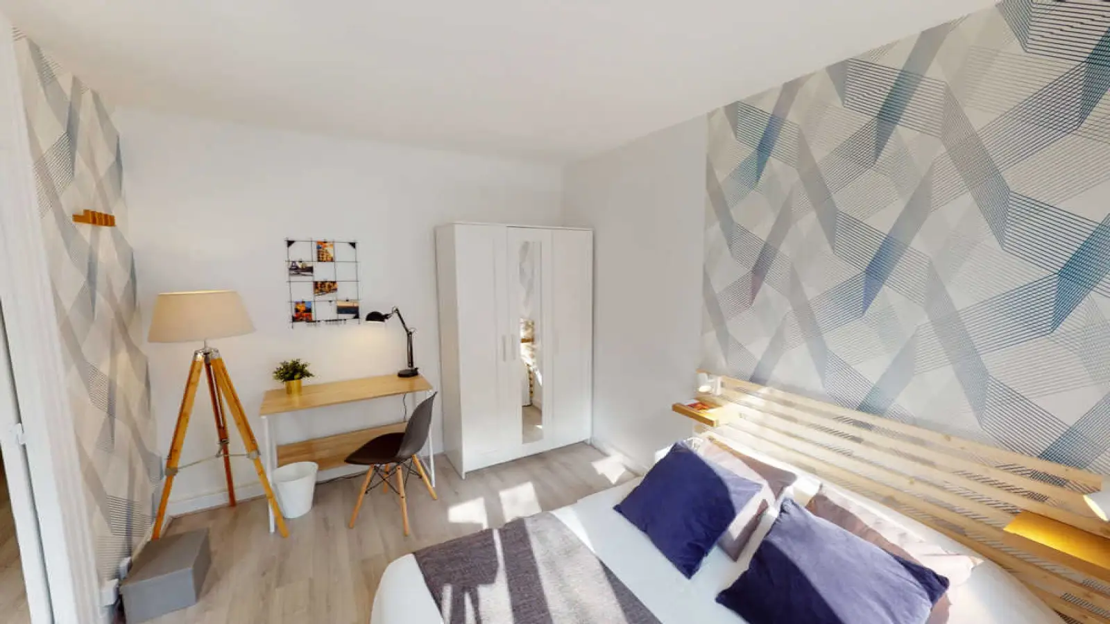 Flat Cour des Ateliers in Paris