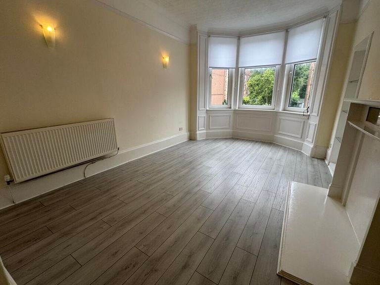 Flat Ledard Road in Glasgow