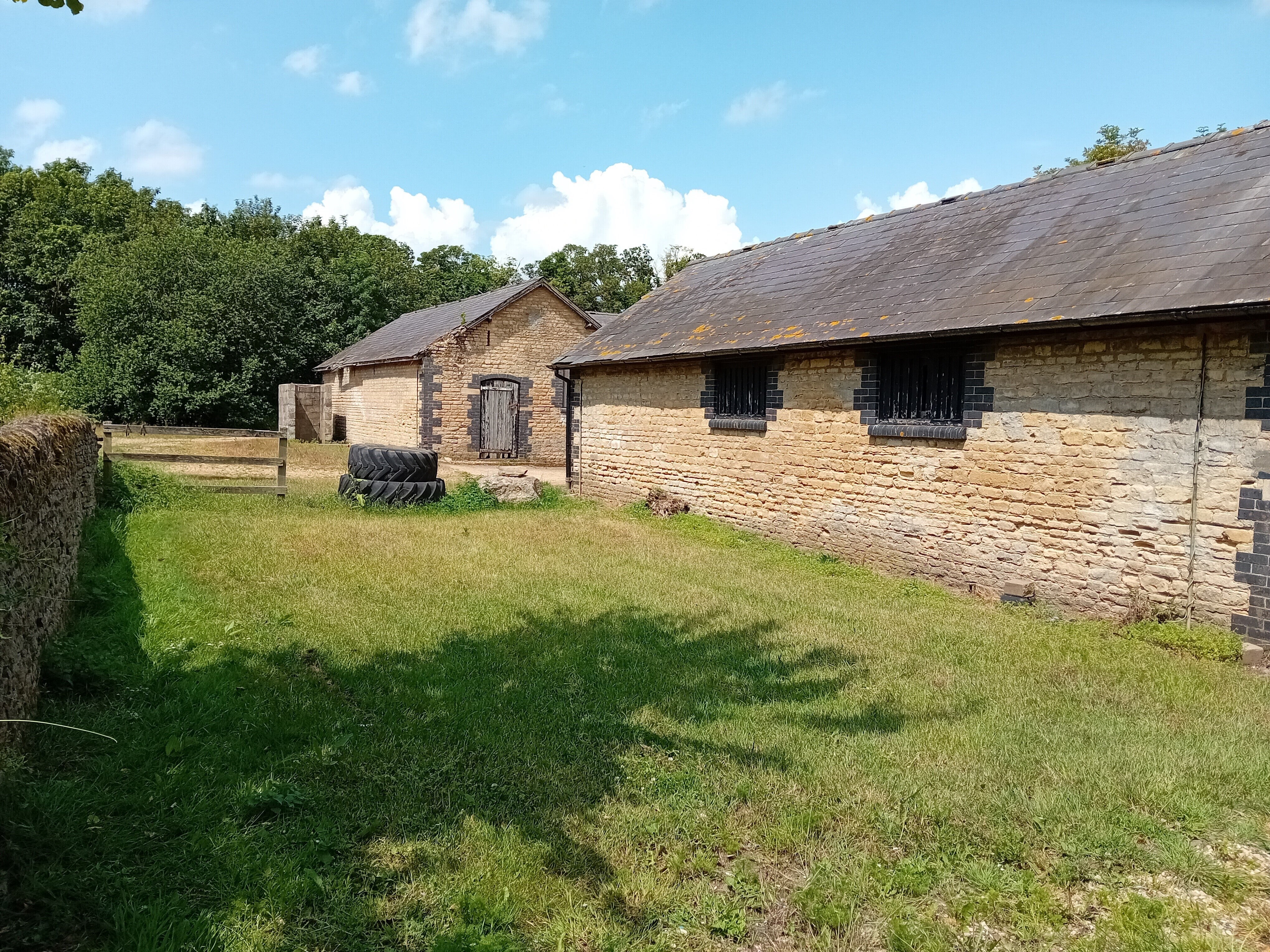 House Long Lane in North Kesteven