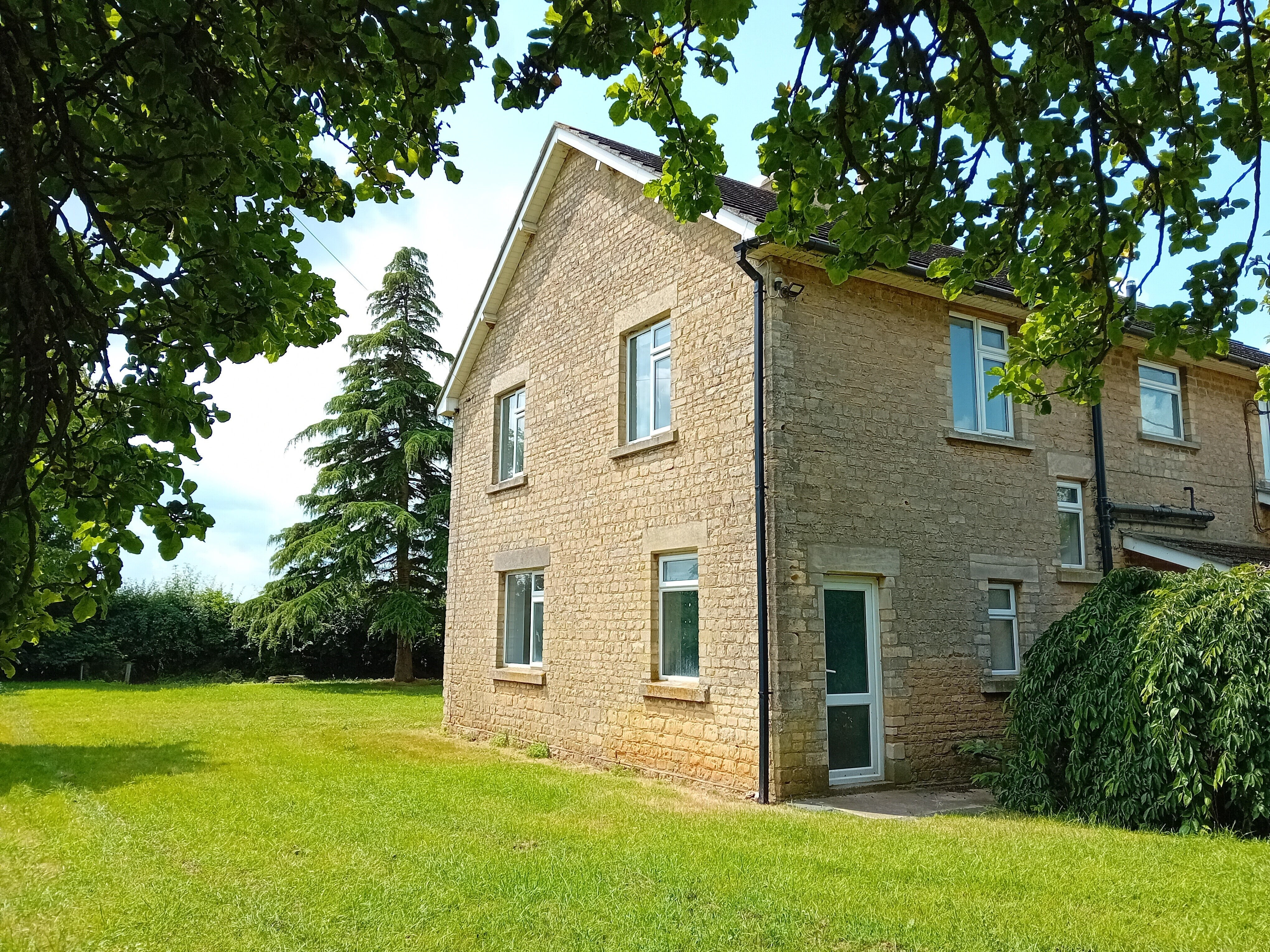 House Long Lane in North Kesteven