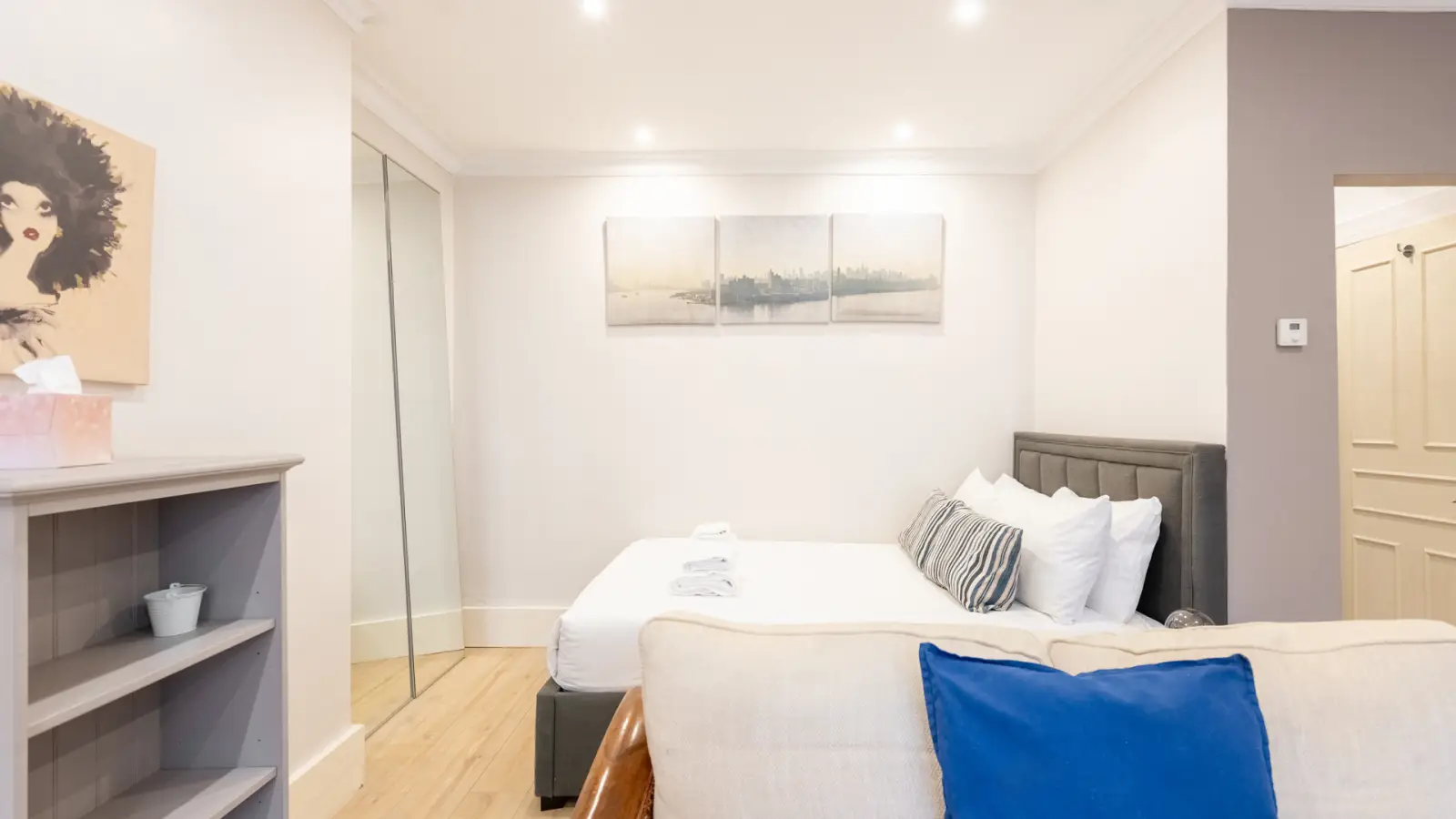 Flat Cambridge Gardens in Greater London