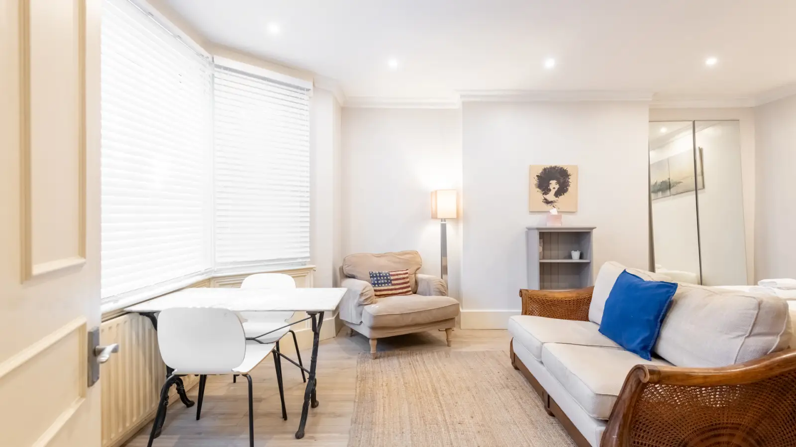 Flat Cambridge Gardens in Greater London