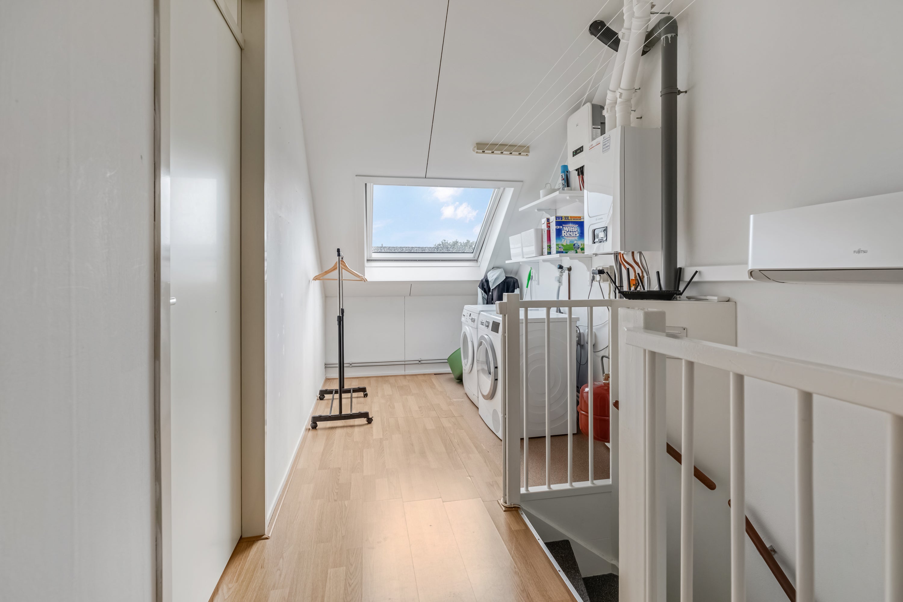 Tussenwoning te koop: Raperbeek 156, Barneveld