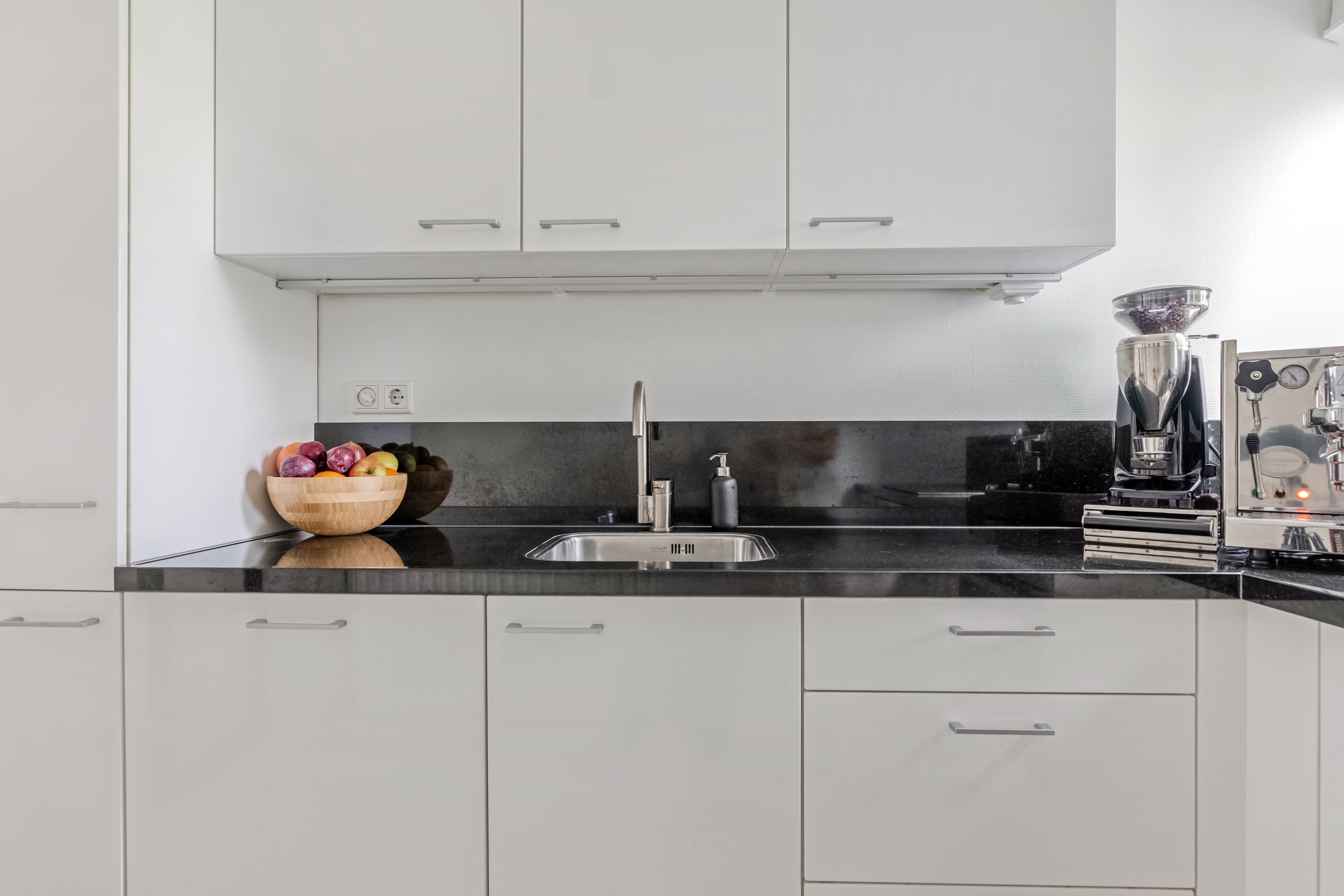 Tussenwoning te koop: Raperbeek 156, Barneveld
