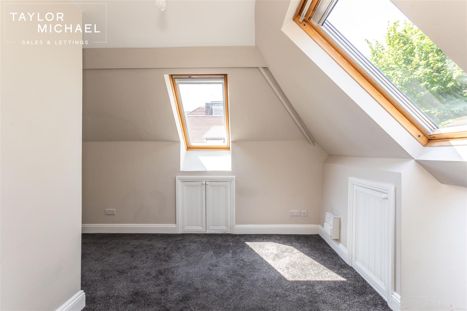 Room Holland Road in Hove