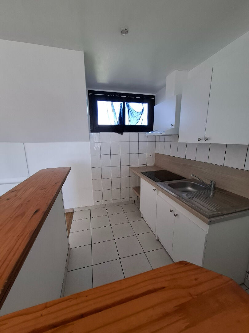 Appartement Avenue De La Mairie à Chavagne