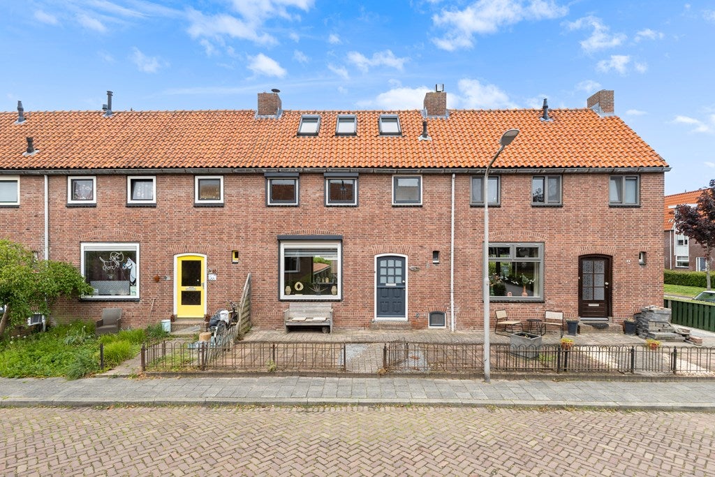 Adriaan G. Smitstraat 48 in Alblasserdam