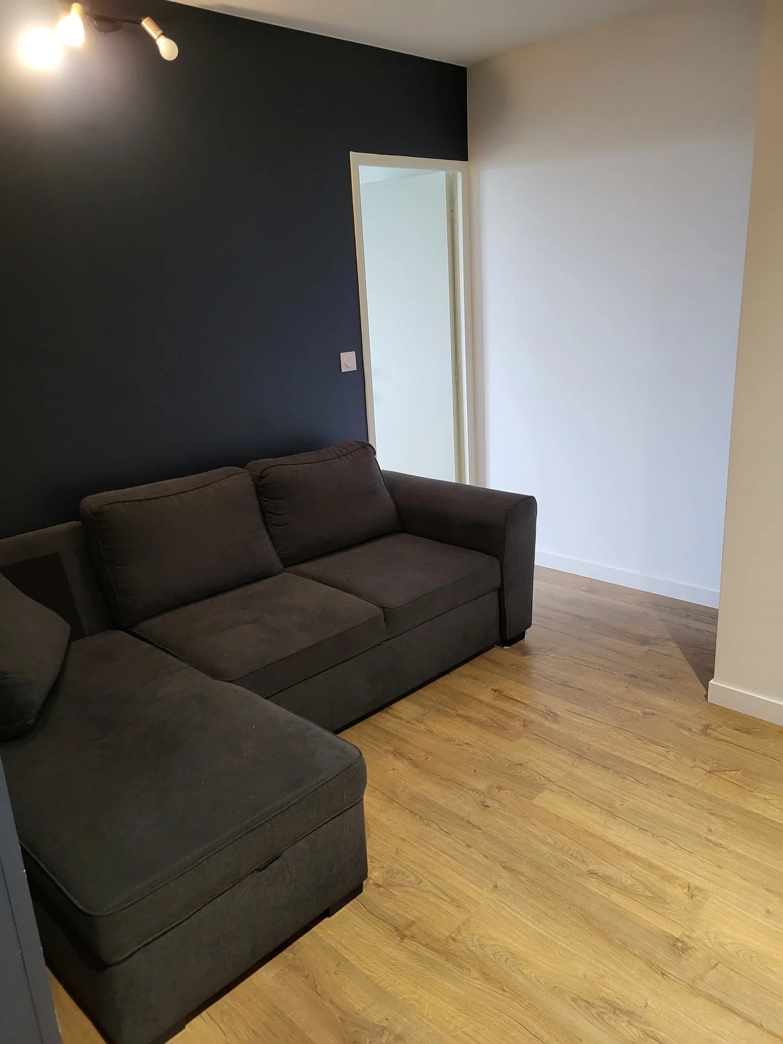 Room Rue de la Liberté in Décines-Charpieu