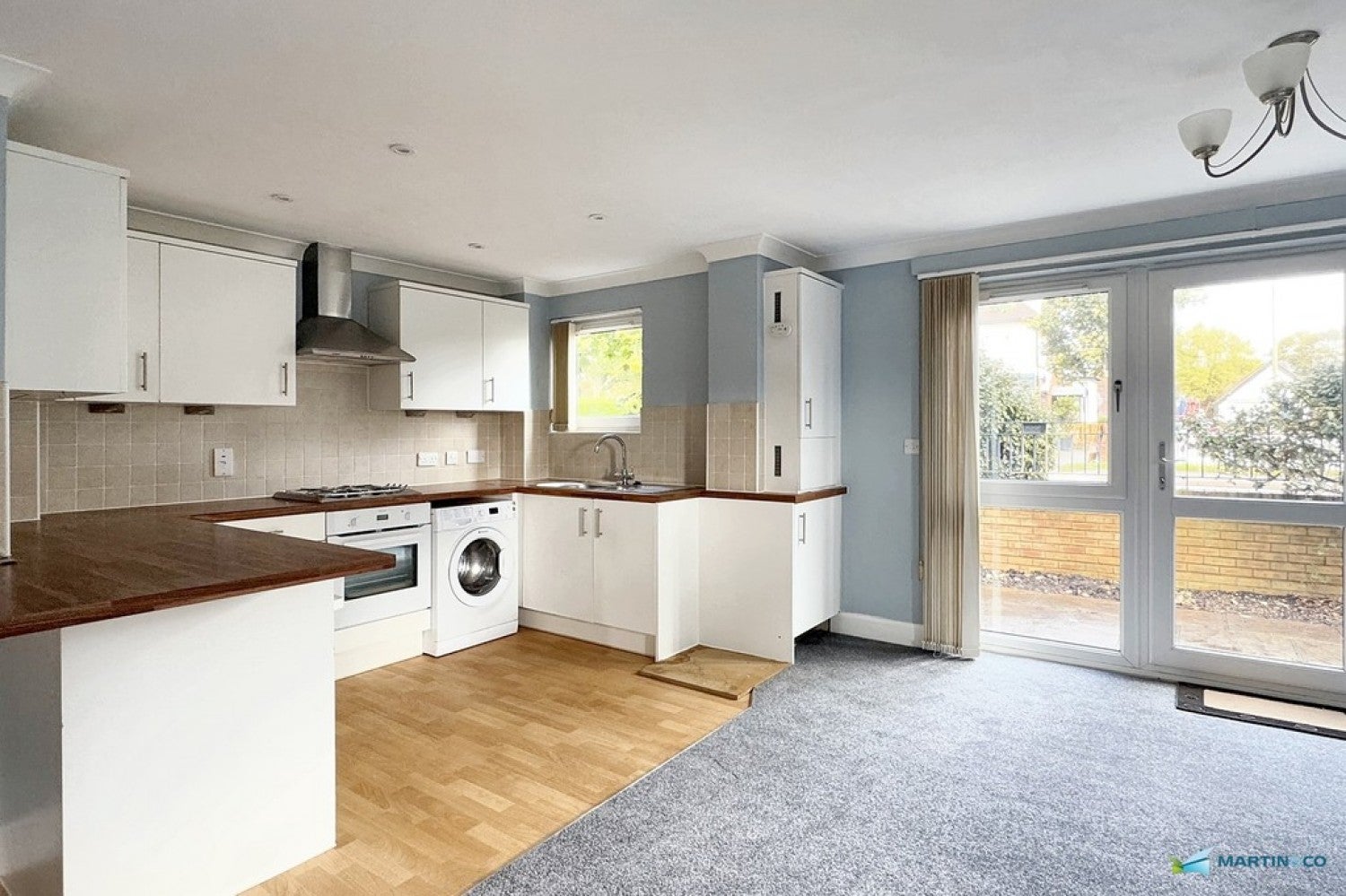 Flat Faversham Road in Ashford