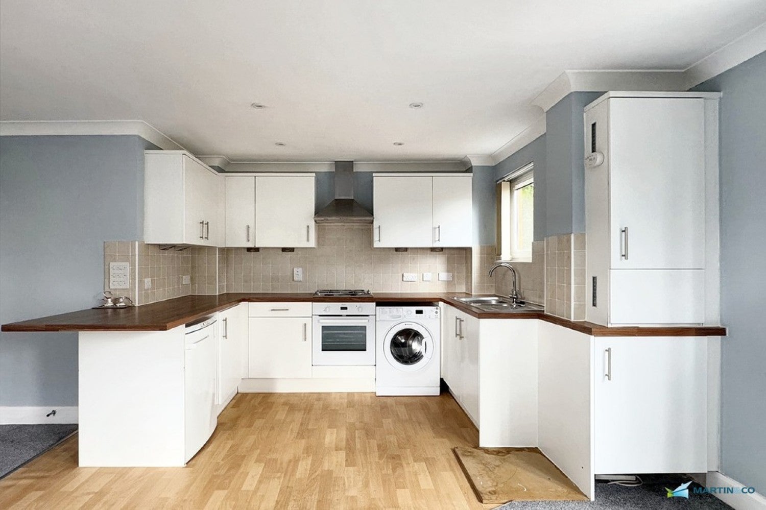 Flat Faversham Road in Ashford