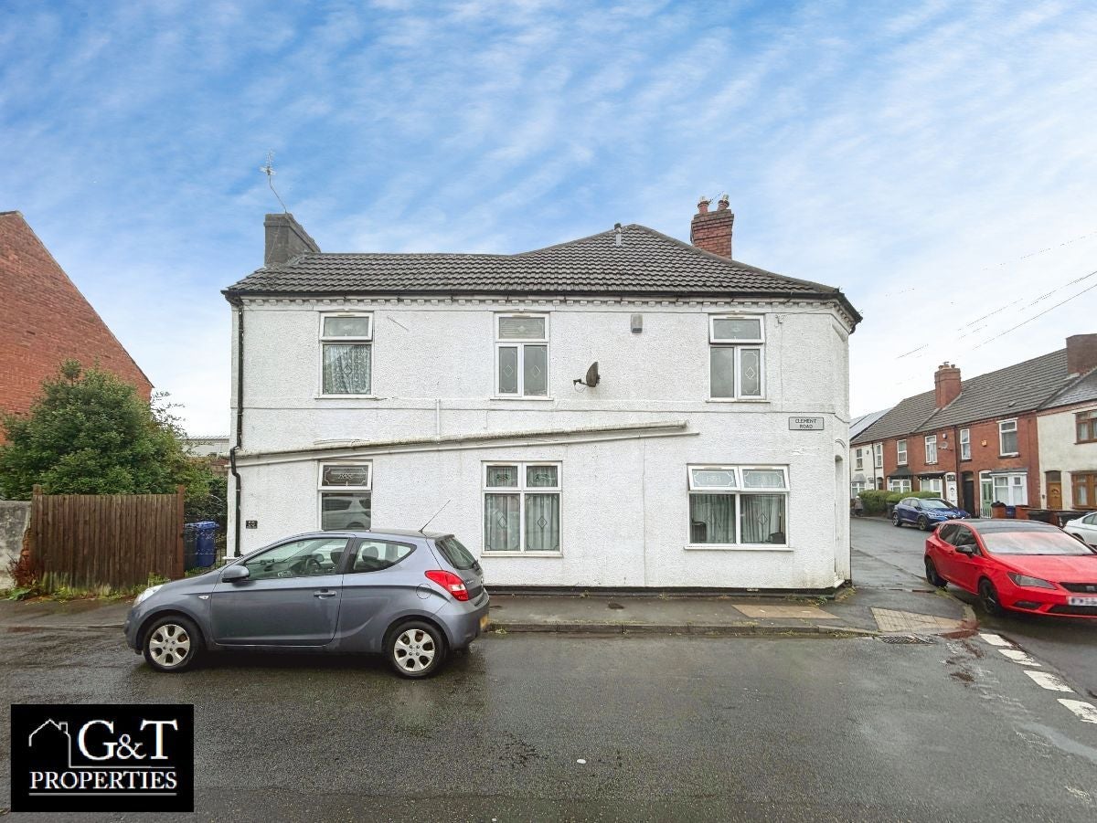 Room Green Lane in Halesowen