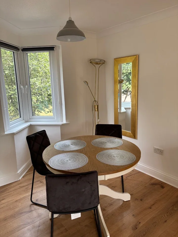 Flat Manor House Way in Greater London