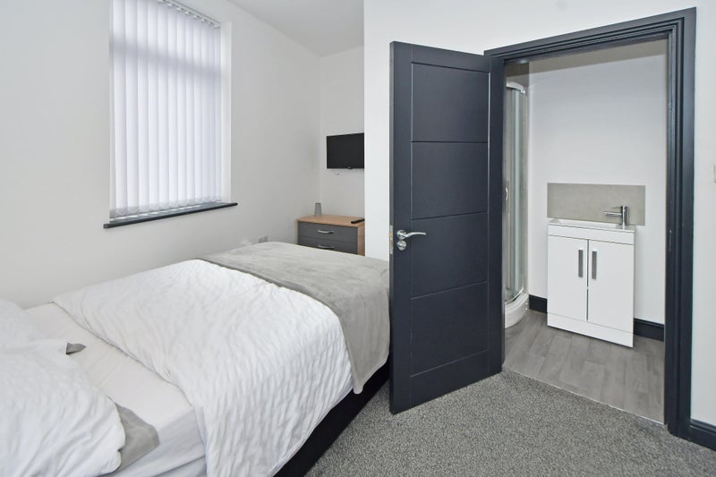 Room Arbour Street in Stoke-on-Trent