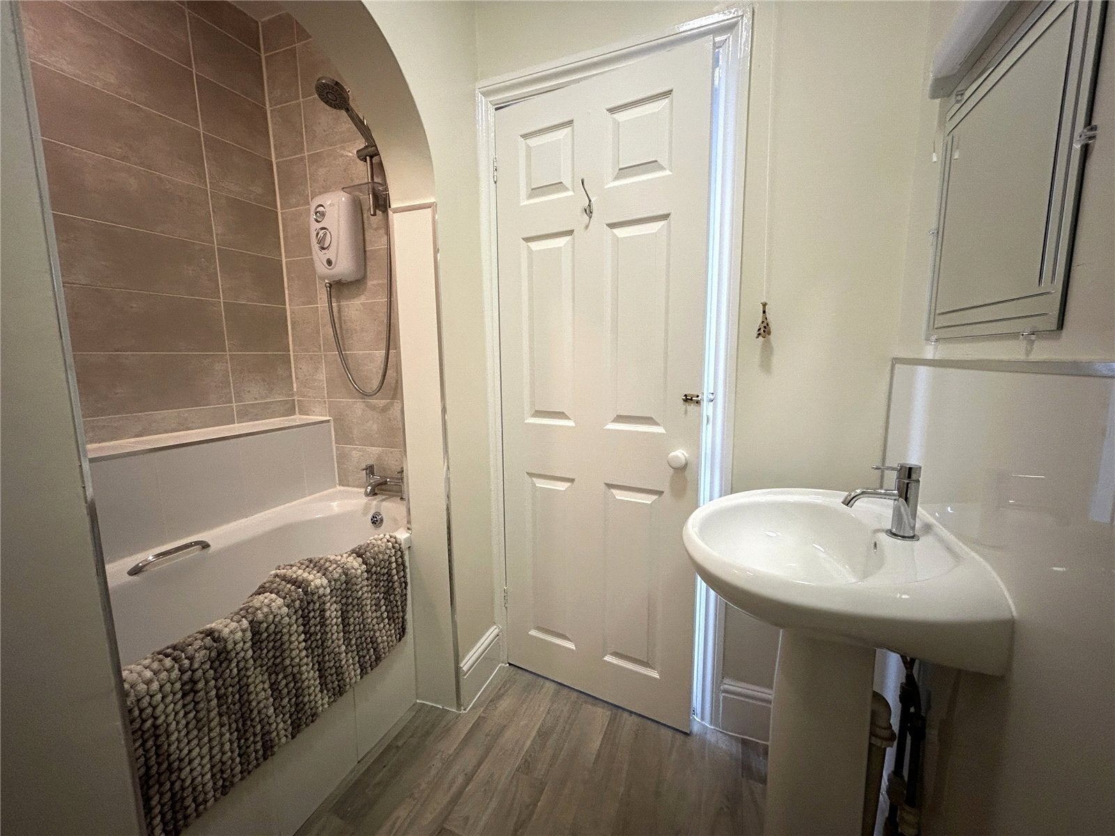 Flat Silver Street in Mid Devon