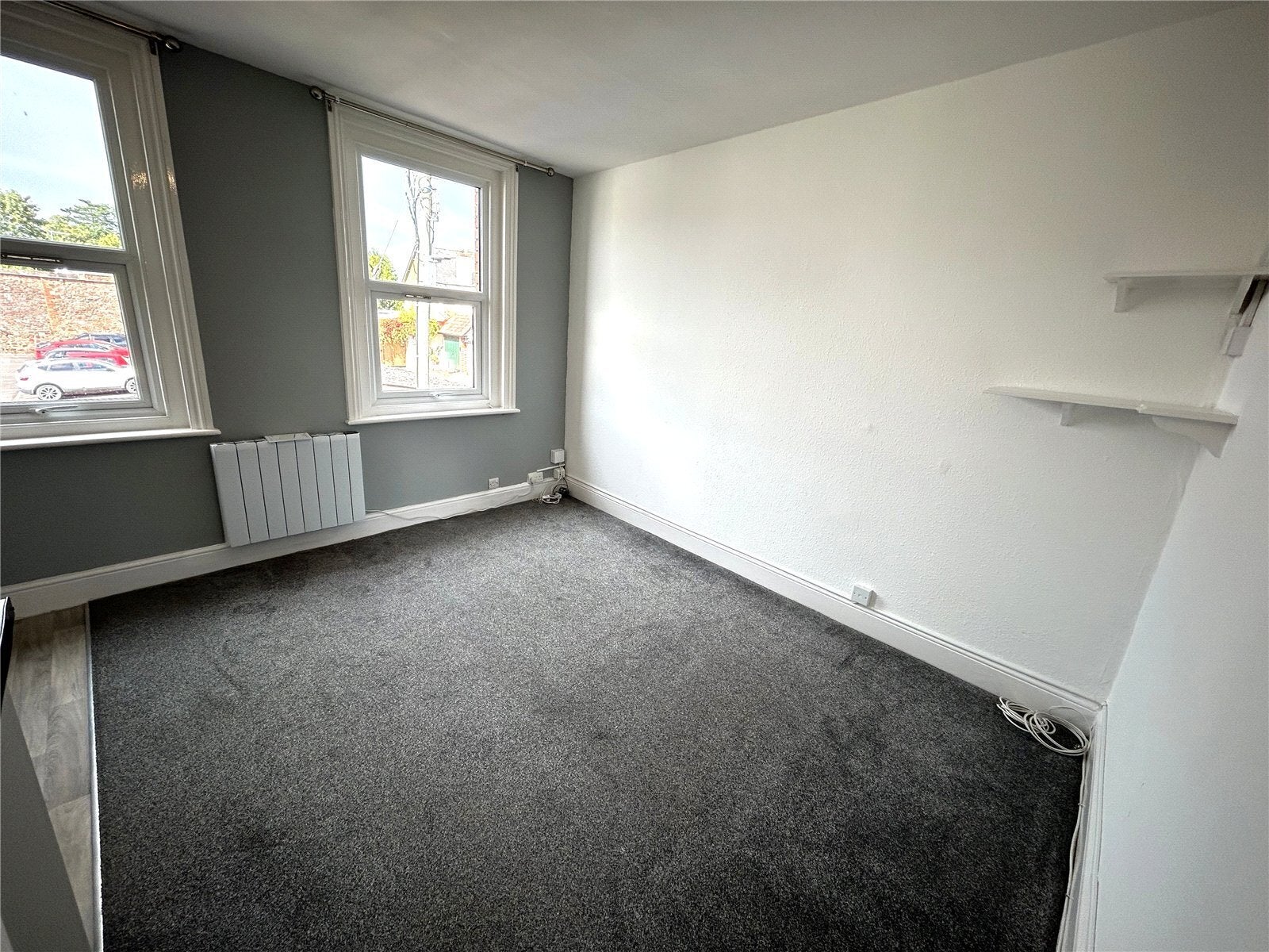 Flat Silver Street in Mid Devon