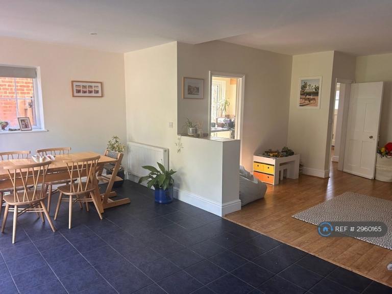House Springhill Road in Uttlesford