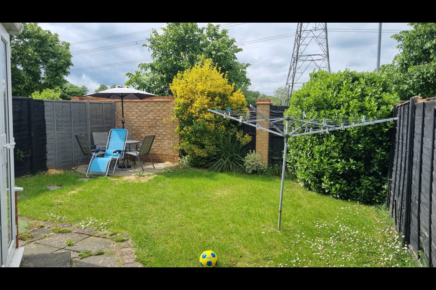 House Tamar Close in Stevenage