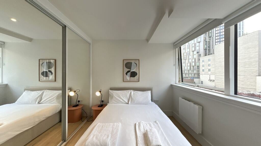 Flat Humphry Repton Lane in Greater London