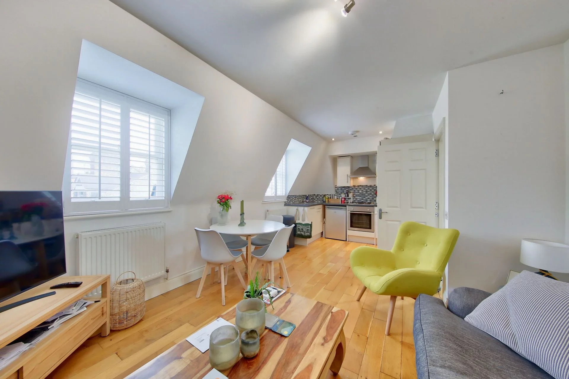 Flat Alma Road in Greater London