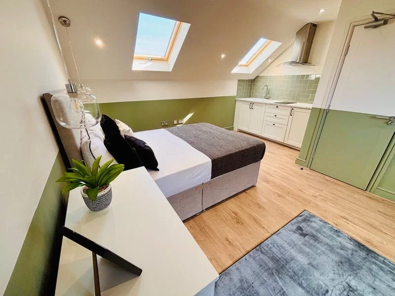 Flat Stanhope Road in Greater London
