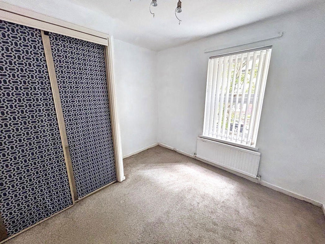 Flat Glebe Avenue in North Tyneside