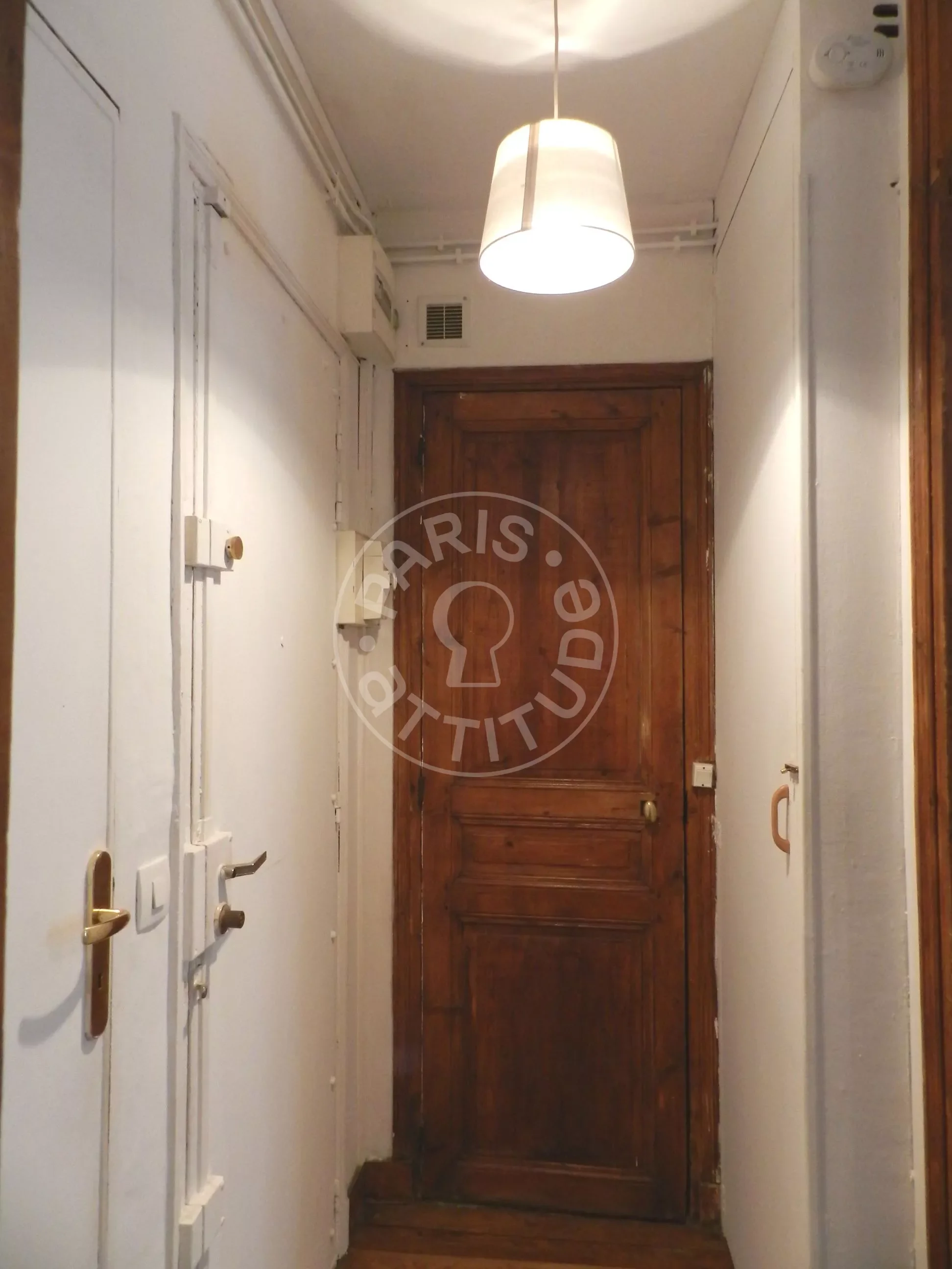 Appartement Rue des Trois Frères à Paris