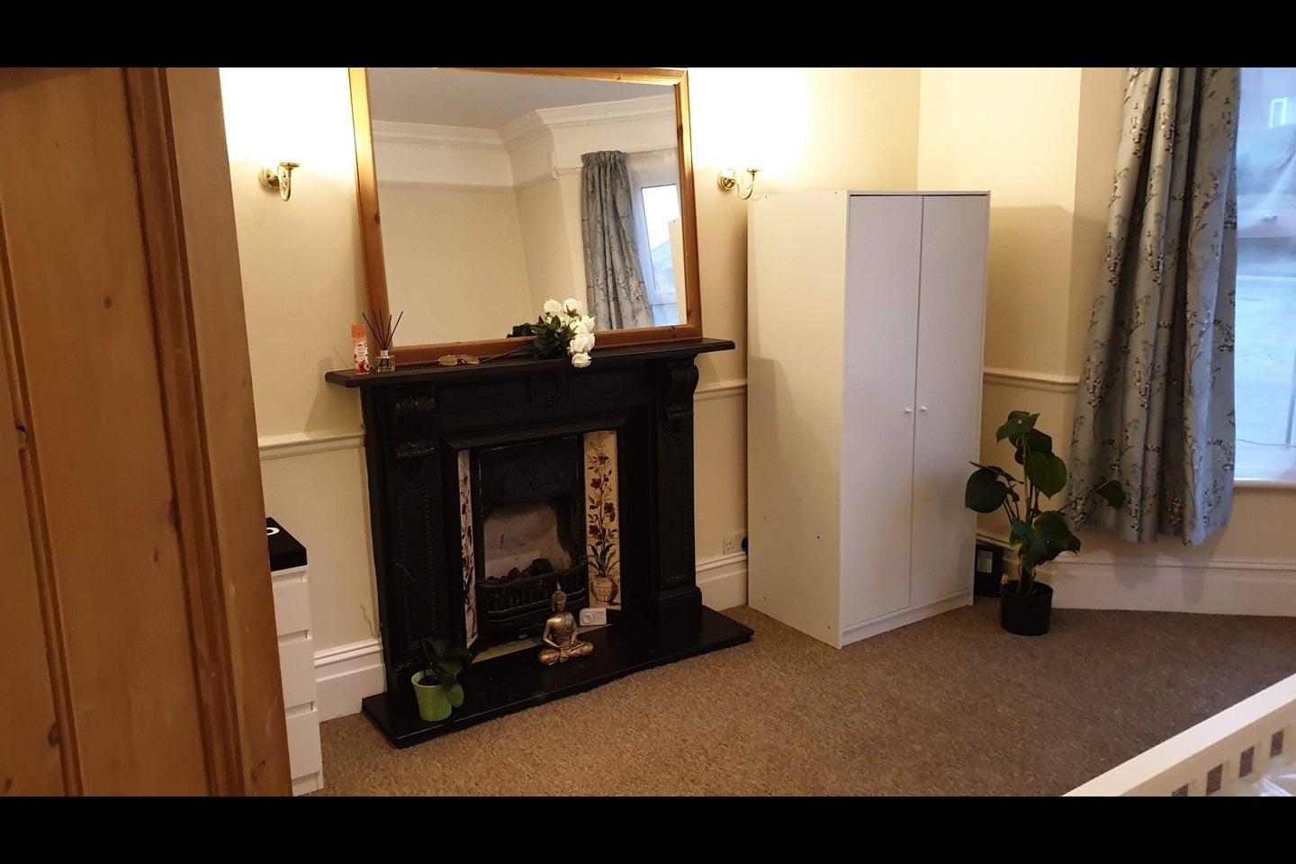 Room Cedar Road in Greater London