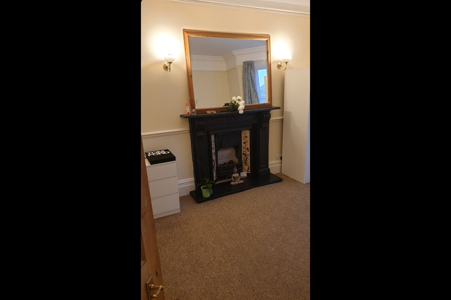 Room Cedar Road in Greater London