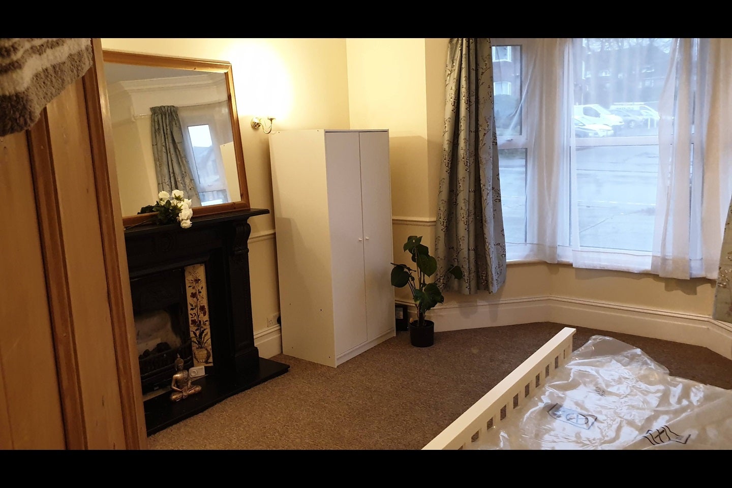 Room Cedar Road in Greater London