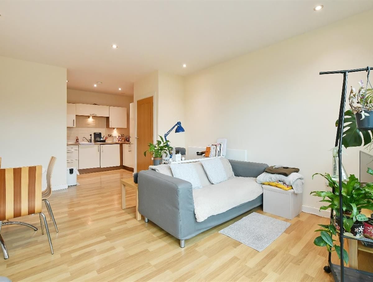 Flat Mowbray Street in Sheffield