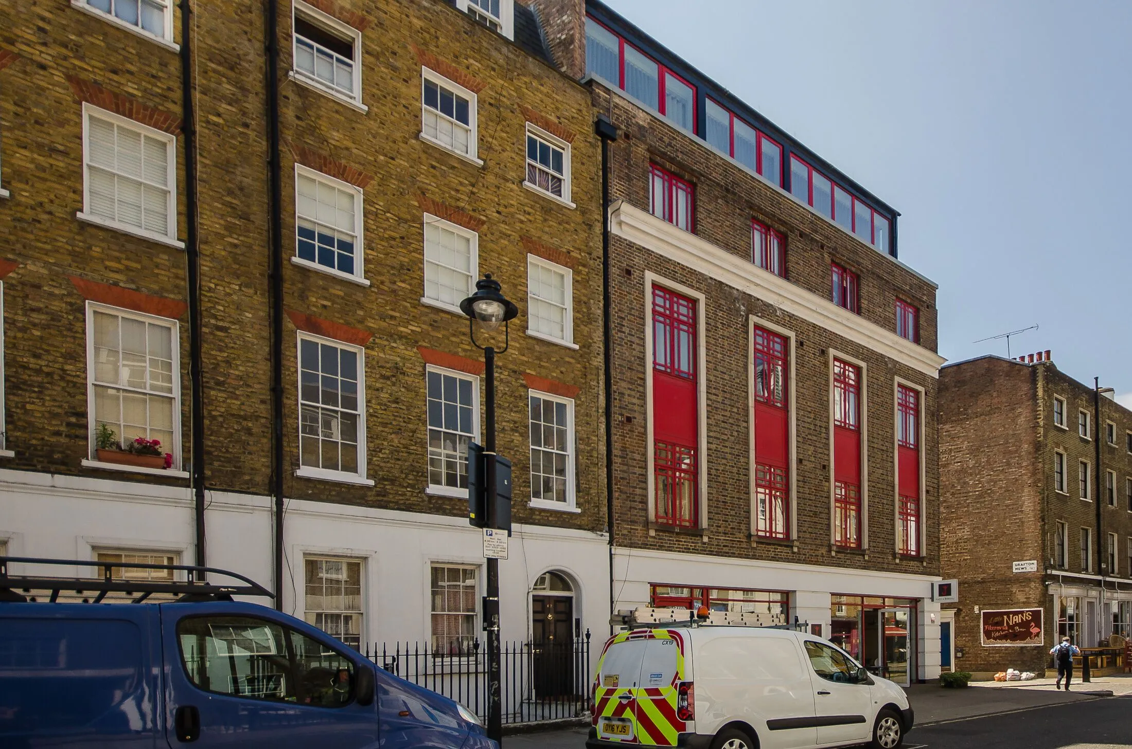 Flat Fitzroy Square in Greater London