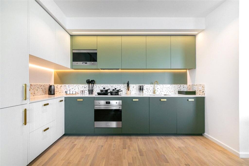 Flat Haverstock Hill in Greater London