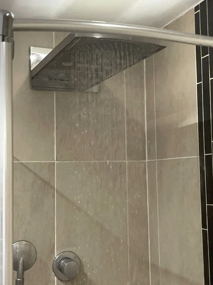 Room Galsworthy Road in Greater London
