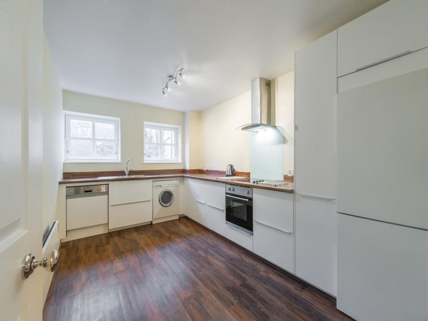 Flat Gloucester Terrace in City of Westminster
