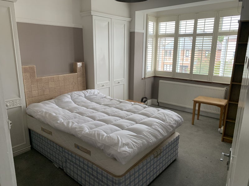 Room Ansell Road in Greater London