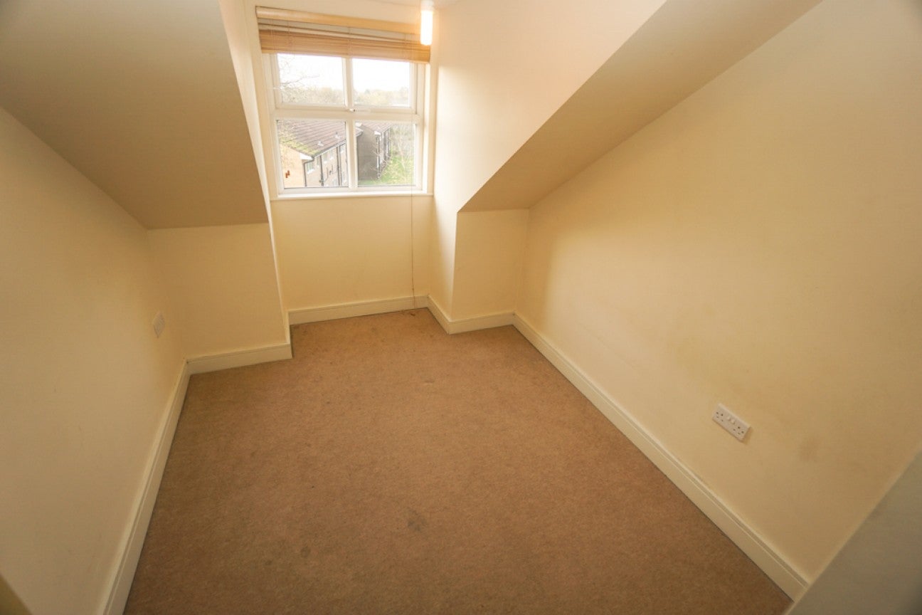 Flat Brownlow Road in Horwich