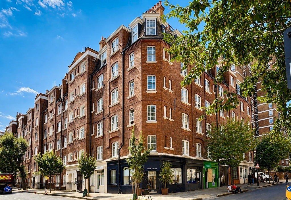Flat Thanet Street in Greater London