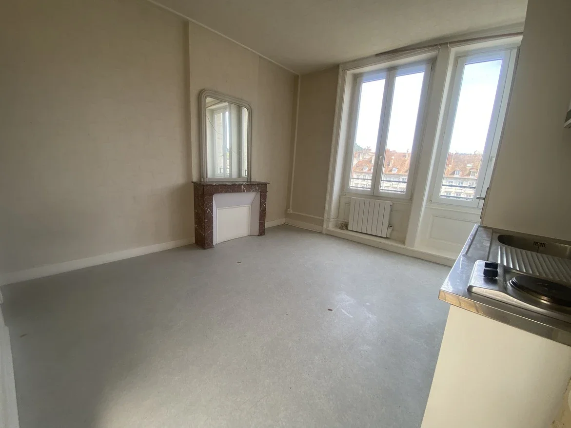 Appartement Quai Adolphe Veil Picard à Besançon