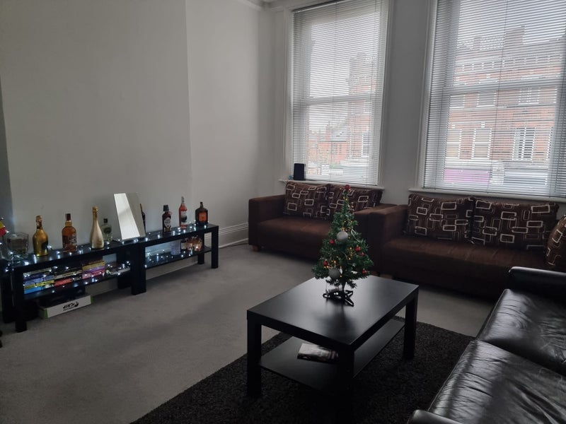 Room Cricklewood Broadway in Greater London