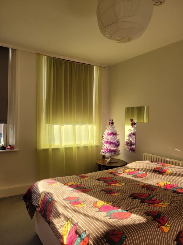 Room Cricklewood Broadway in Greater London