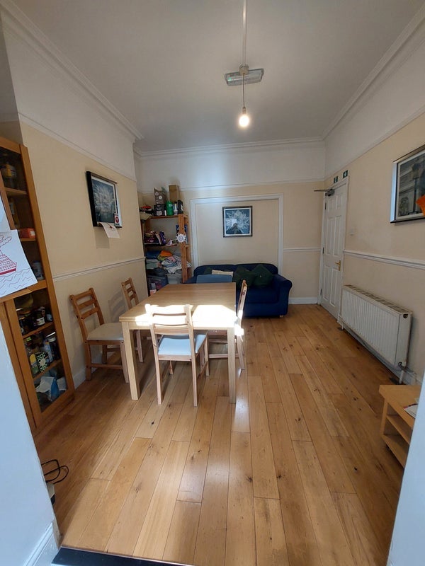 Room Fortnam Road in Greater London