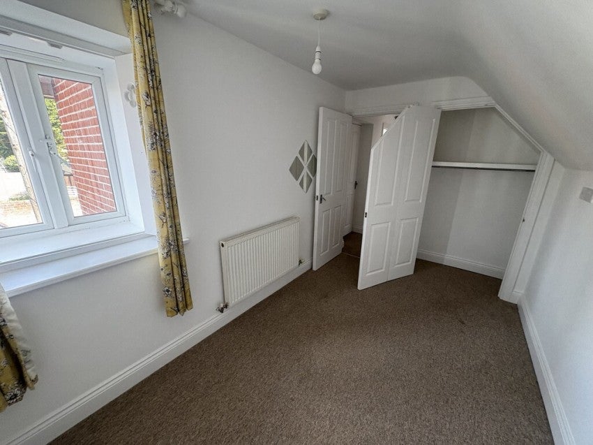 Flat Rose Road in Southampton