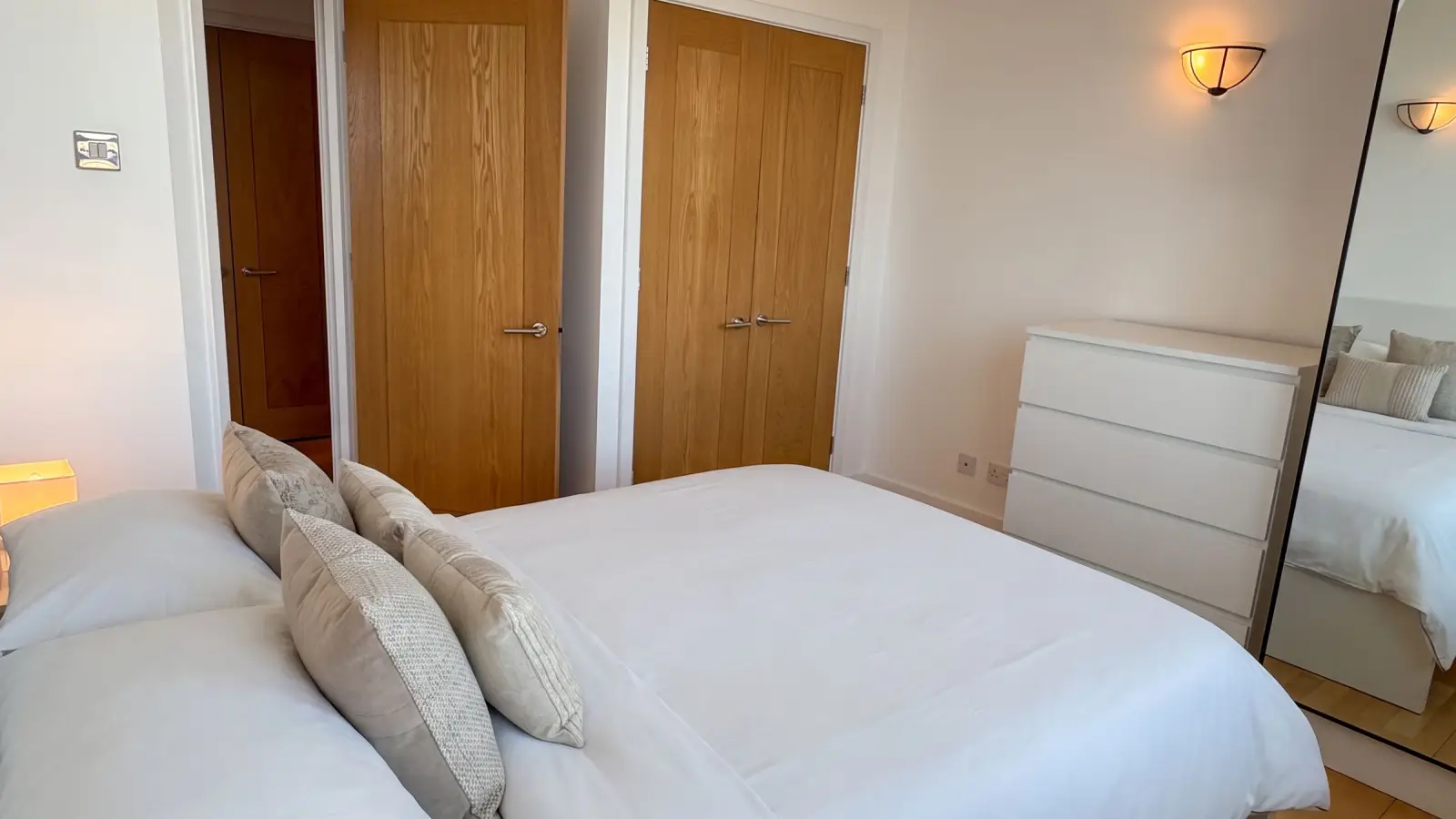 Flat Marylebone Road in City of Westminster