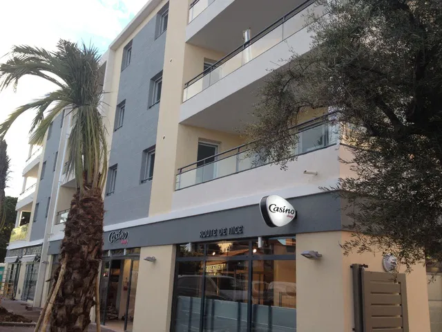 Flat Boulevard du Val Claret in Antibes