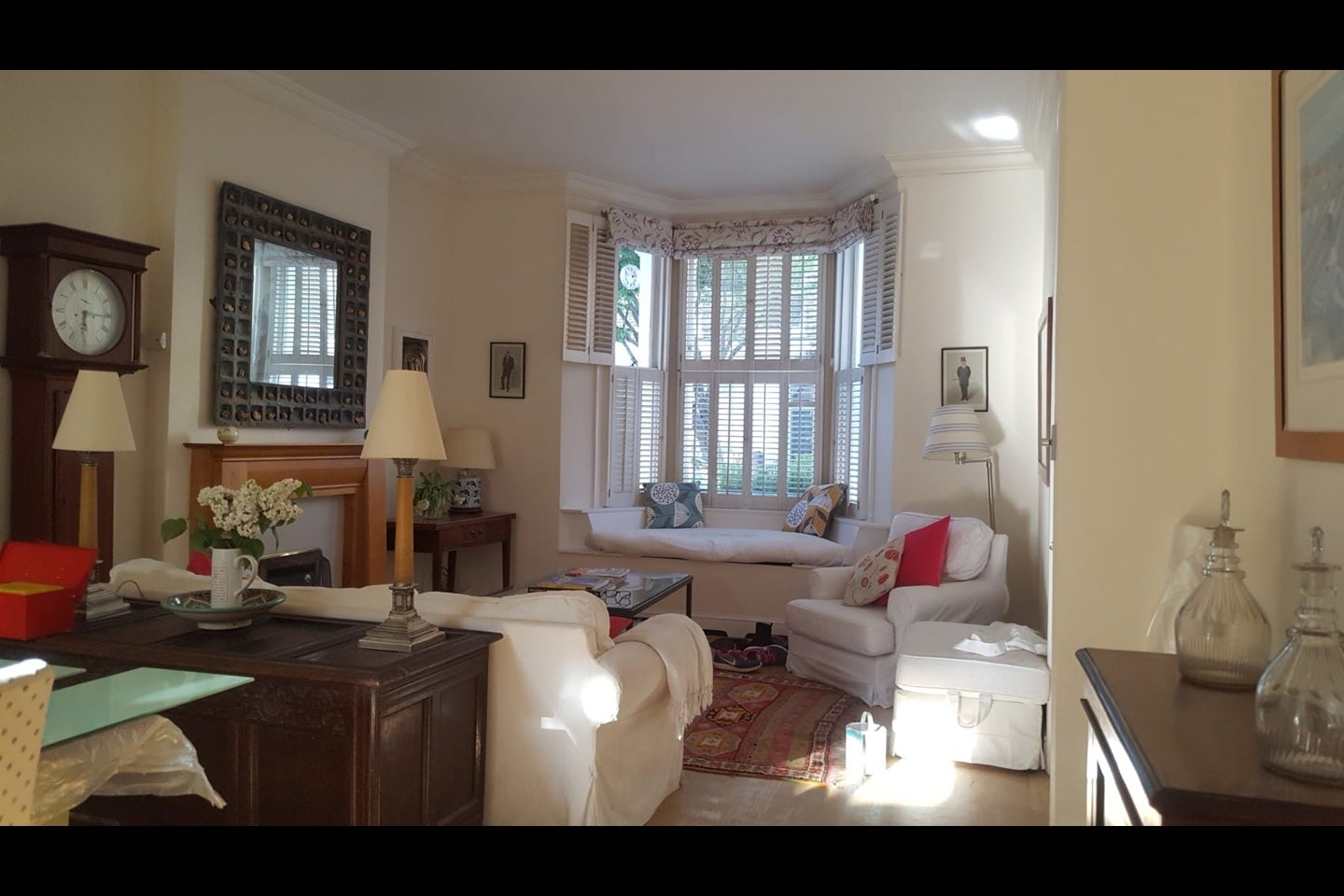 House Southerton Road in Greater London